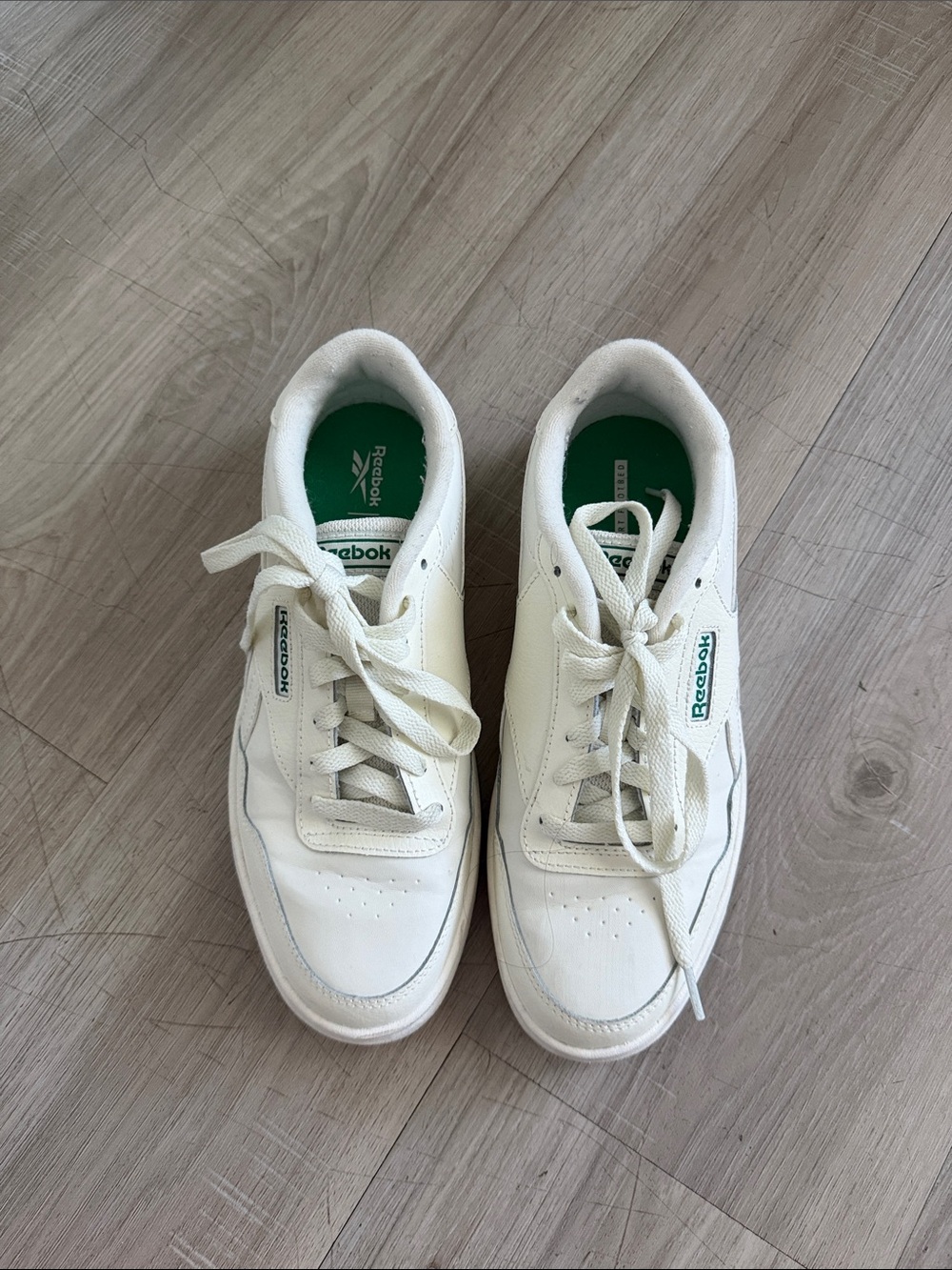 Reebok Men’s White Sneakers with Green Insoles